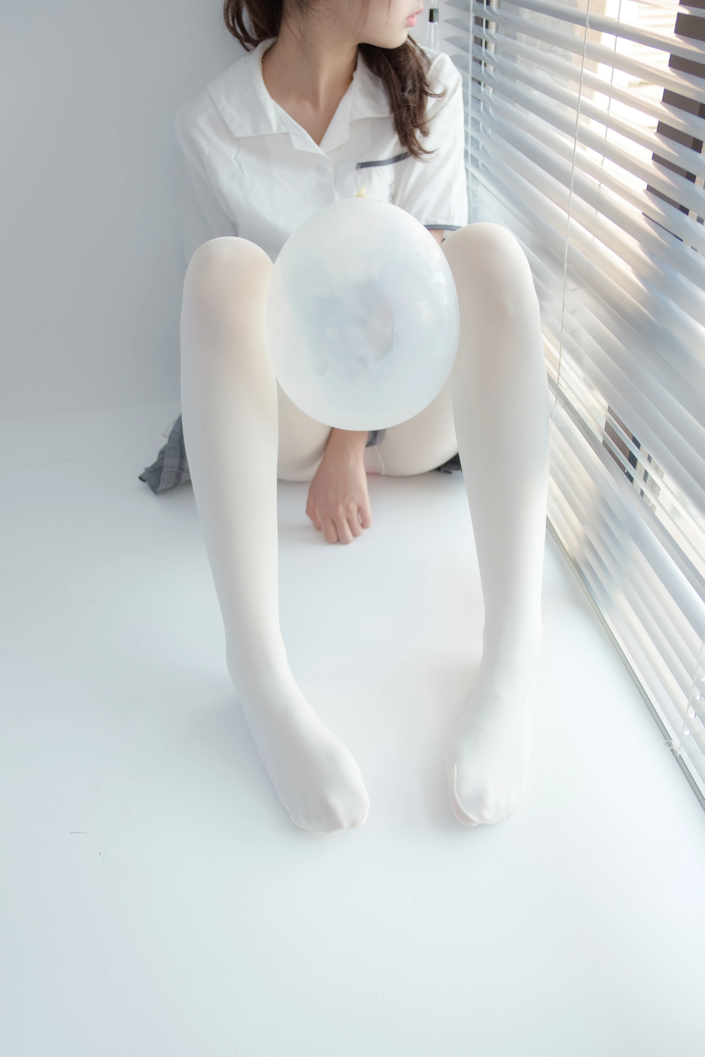 森萝财团 R15-028 [96P]插图